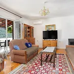 Apartamento By The Sea Grebastica, Sibenik - 471 Grebaštica