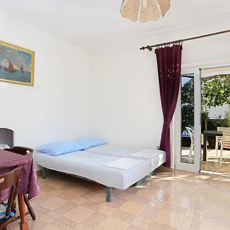 Apartment By The Sea Grebastica, Sibenik - 471