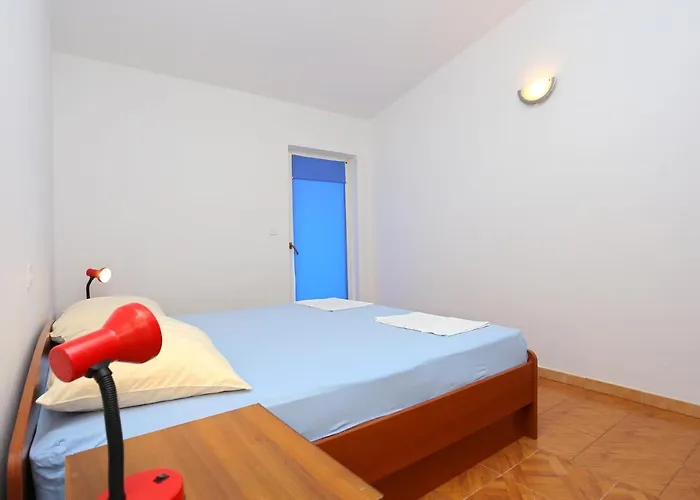 By The Sea Grebastica, Sibenik - 471 *